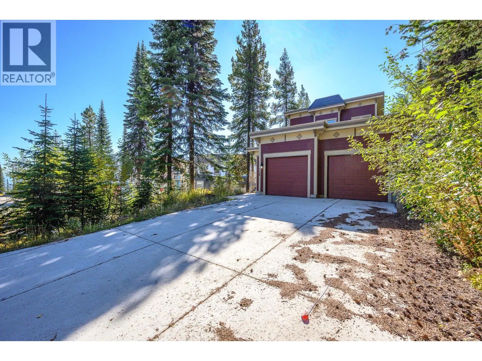 Photo 2 of 59 at 720 Monashee Court