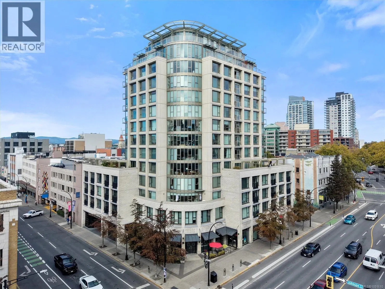 Photo 2 of 26 at #206 – 760 Johnson Street