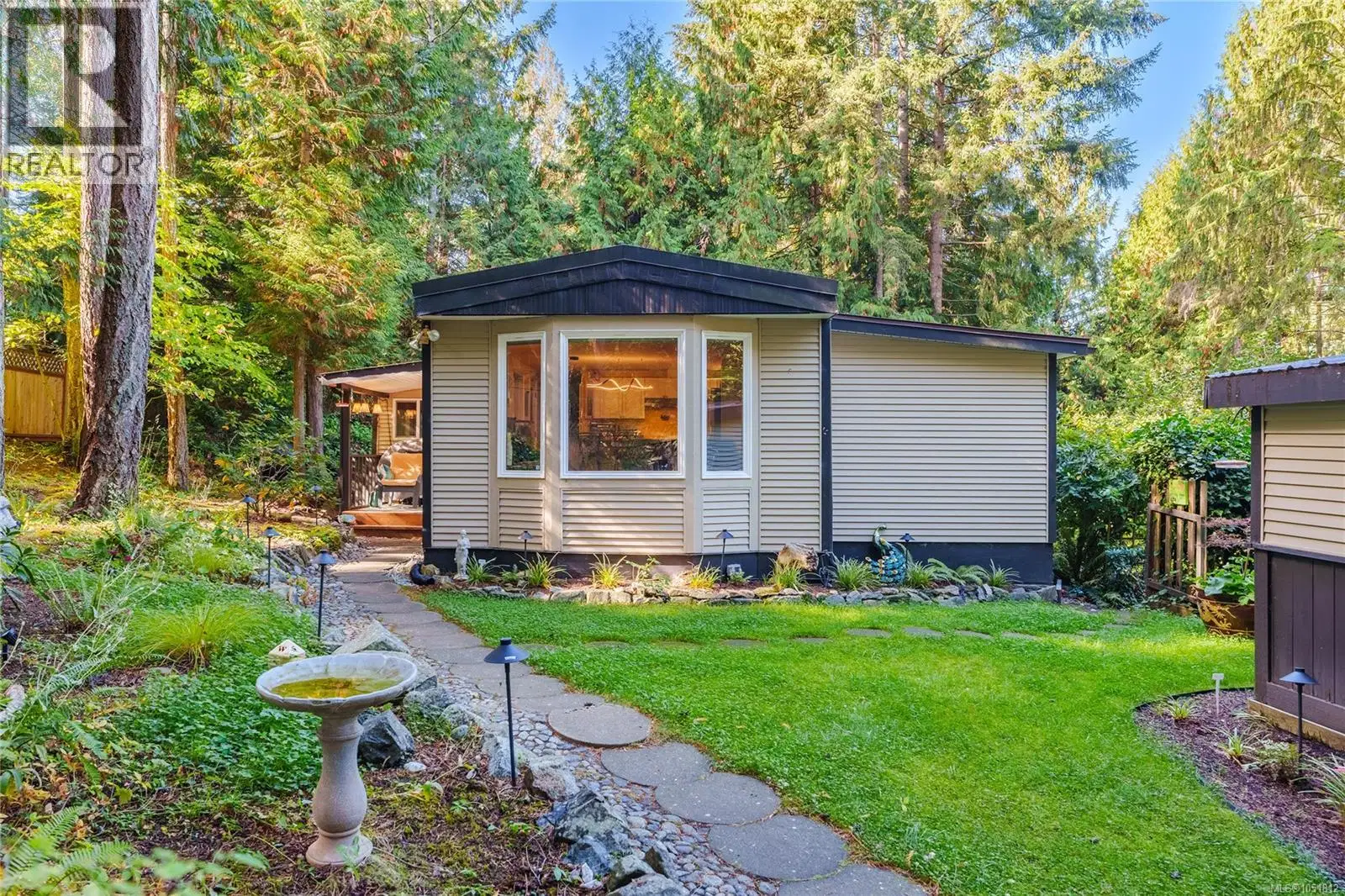 #21 – 7071 Lantzville Road