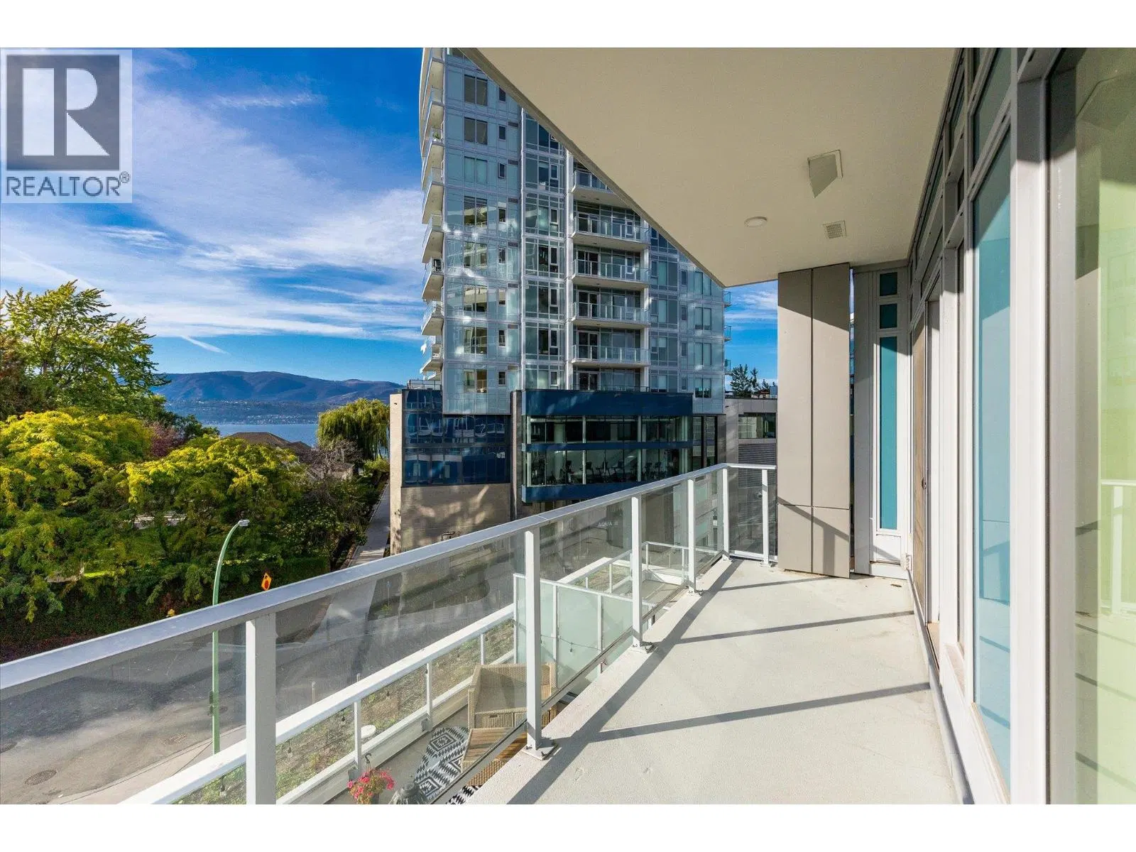 Photo 3 of 47 at #407 – 3699 Capozzi Road
