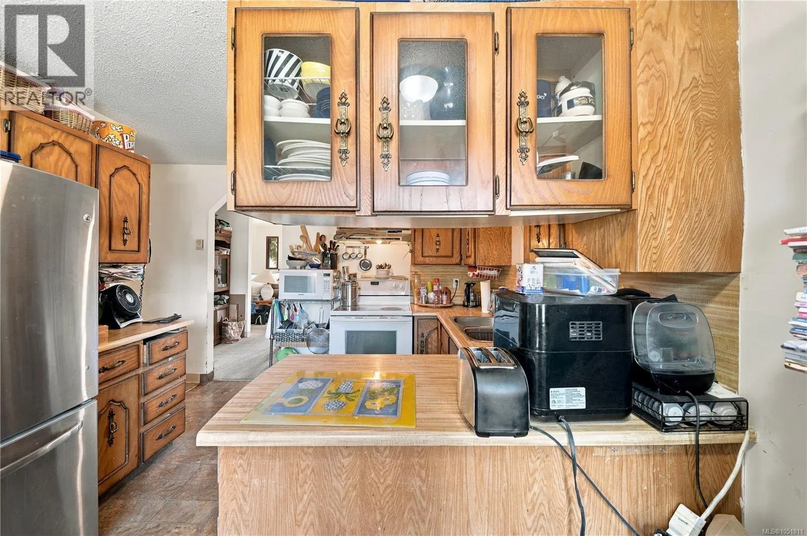 Photo 4 of 28 at 2344/2346 Rosstown Road