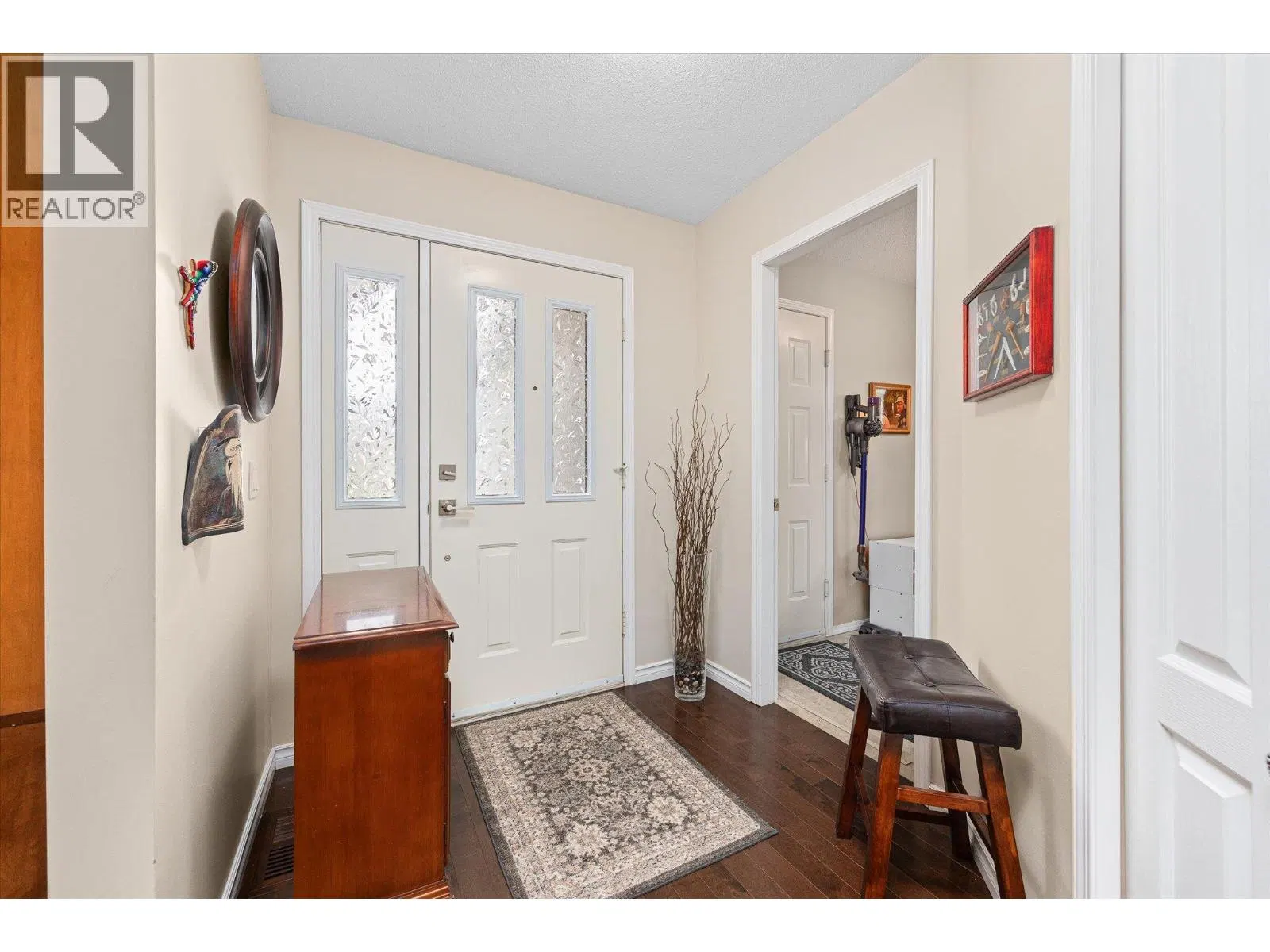 Photo 4 of 46 at #3 – 615 Glenmeadows Road