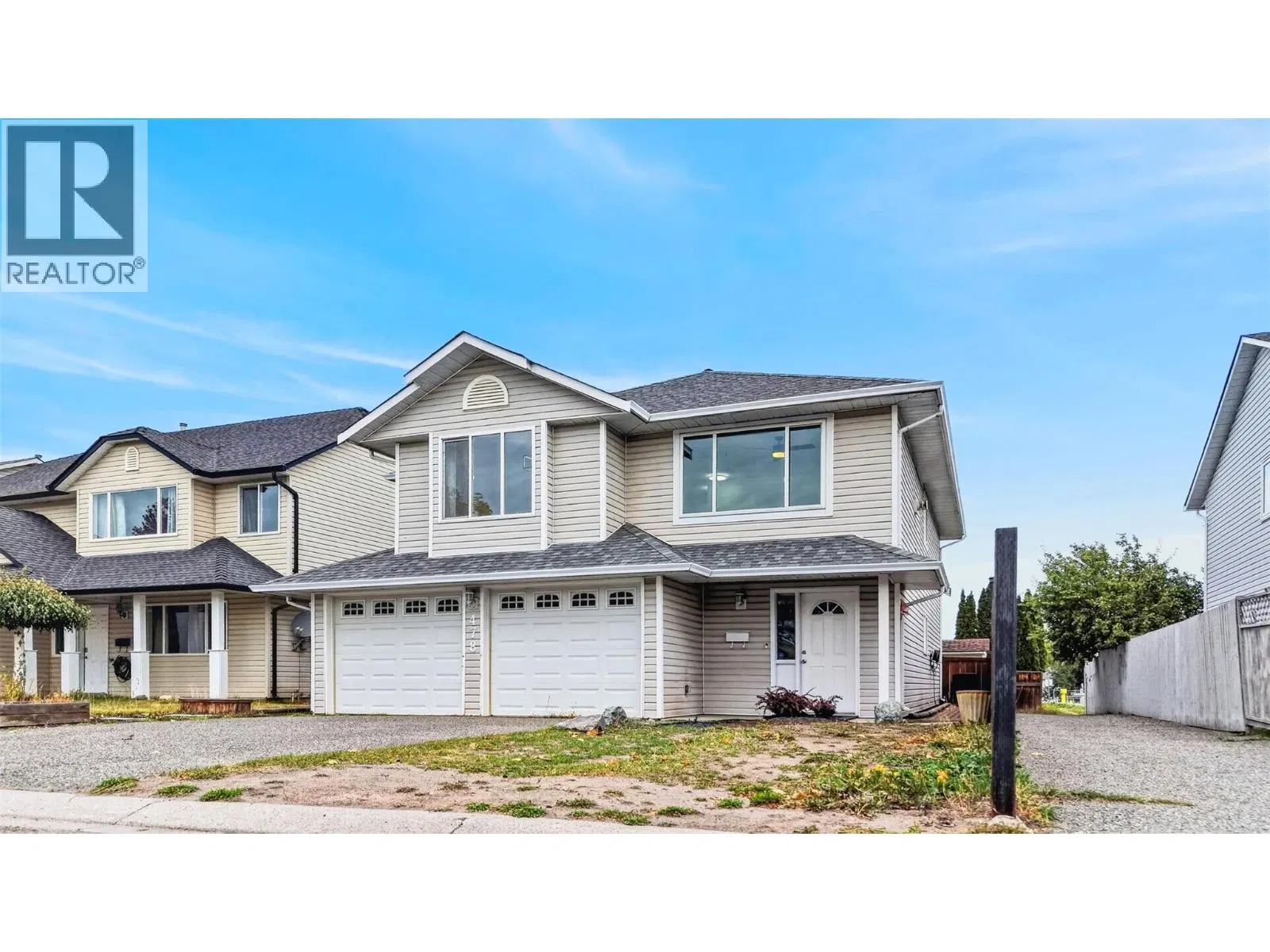 Photo 5 of 22 at 478 Malahat Place