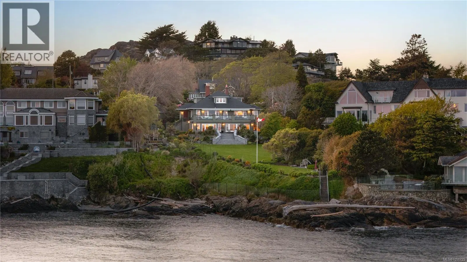 261 King George Terrace