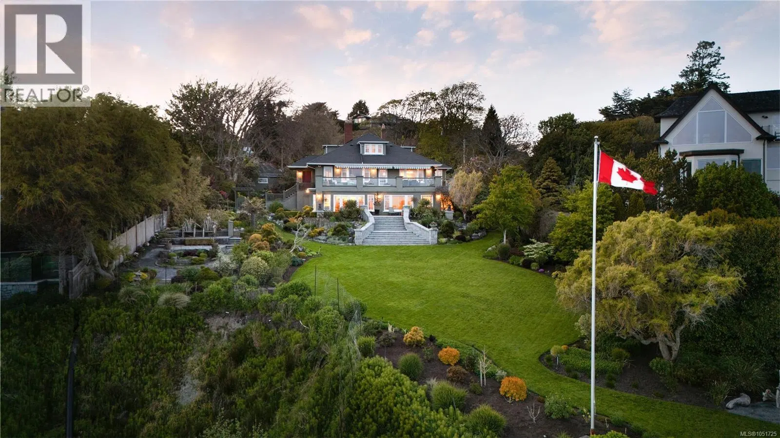 Photo 2 of 62 at 261 King George Terrace