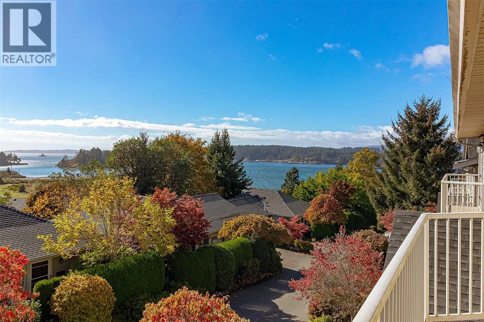 Photo 2 of 48 at #15 – 118 Aldersmith Place