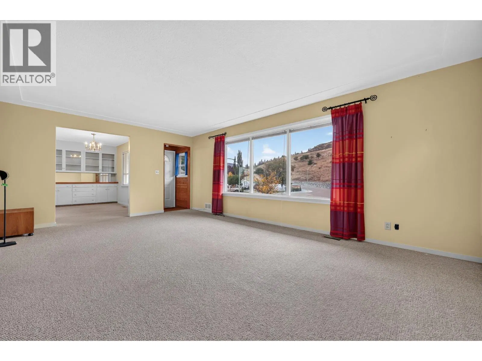 Photo 5 of 43 at 879 Trench Court
