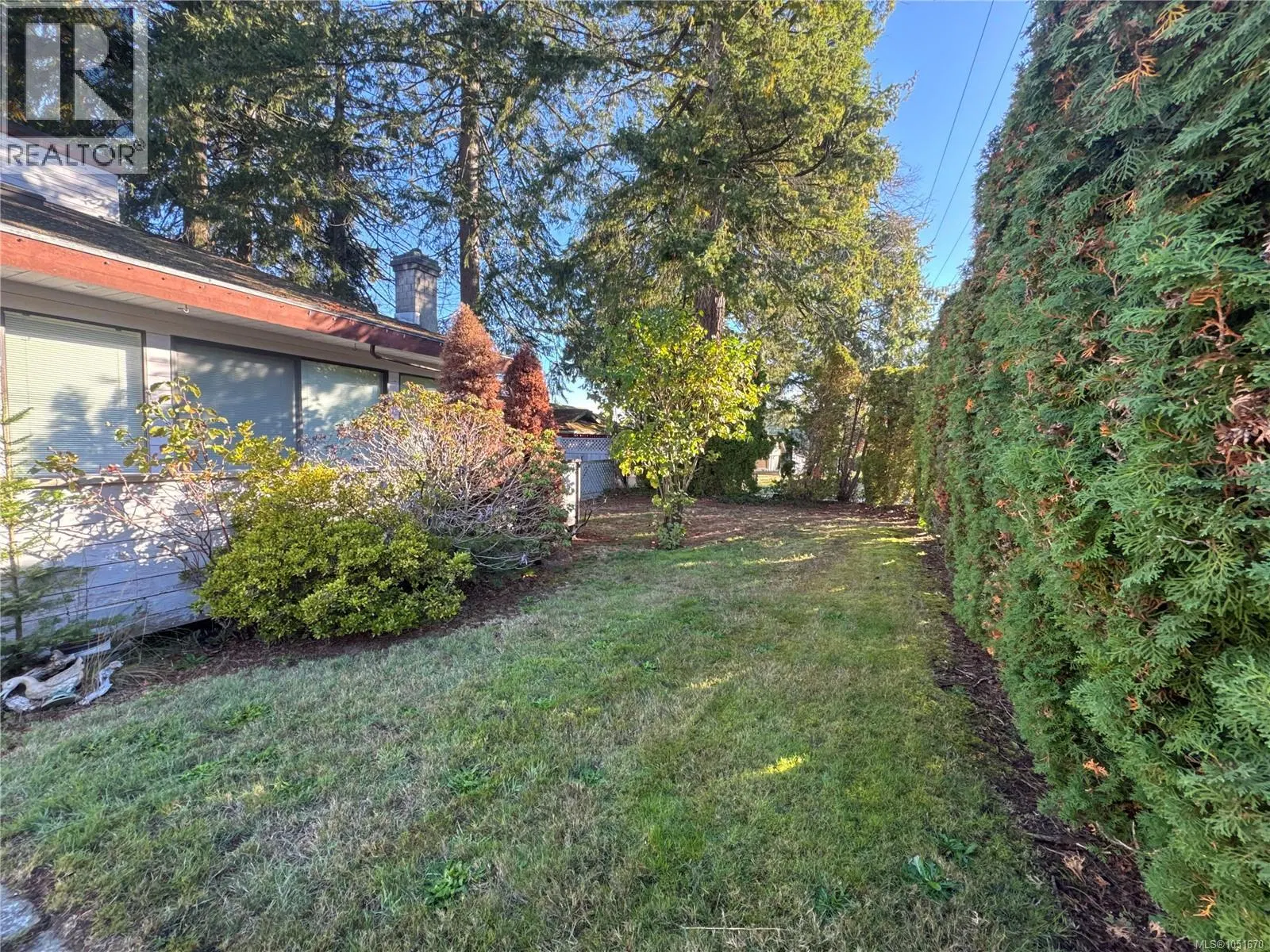 Photo 2 of 24 at 632 Erickson Road