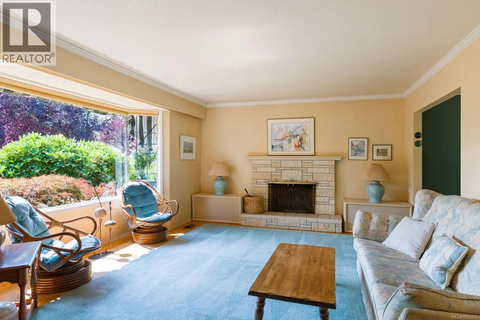 Photo 2 of 42 at 2045 San Rafael Crescent