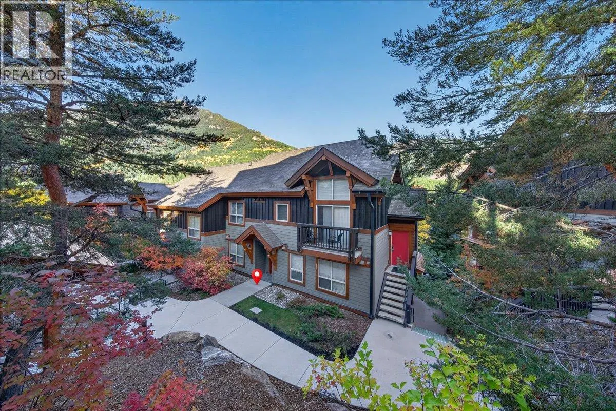 Photo 4 of 48 at #413C – 2049 SUMMIT Drive