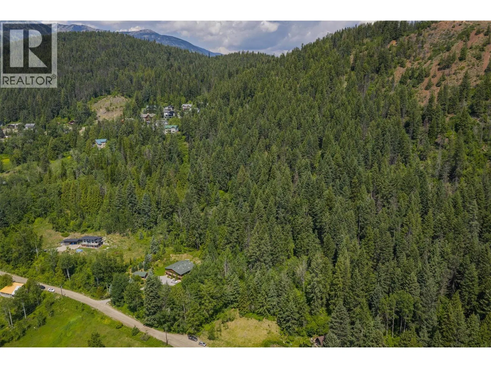 Photo 4 of 17 at Parcel A COLUMBIA-KOOTENAY Road