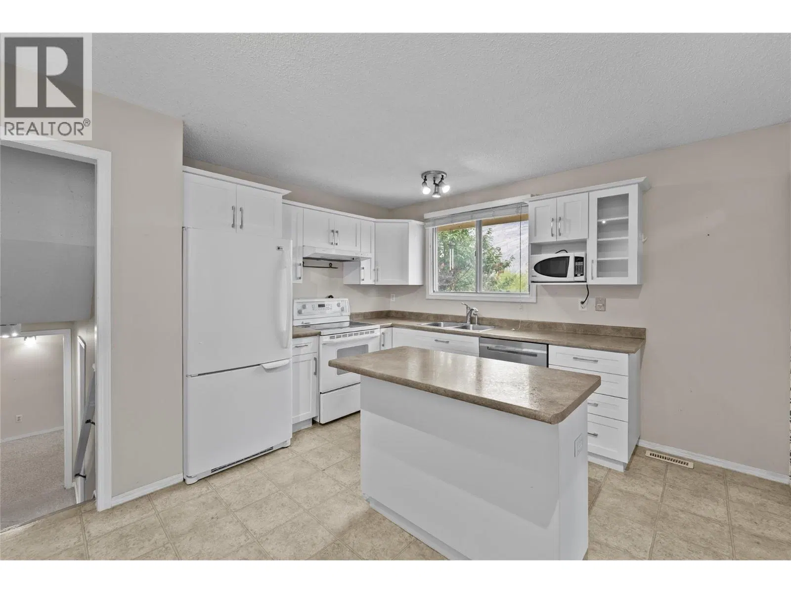 Photo 2 of 52 at 2161 Perryville Place