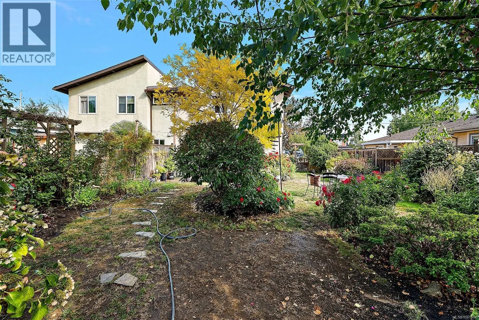 Photo 4 of 29 at 2253 Malaview Avenue