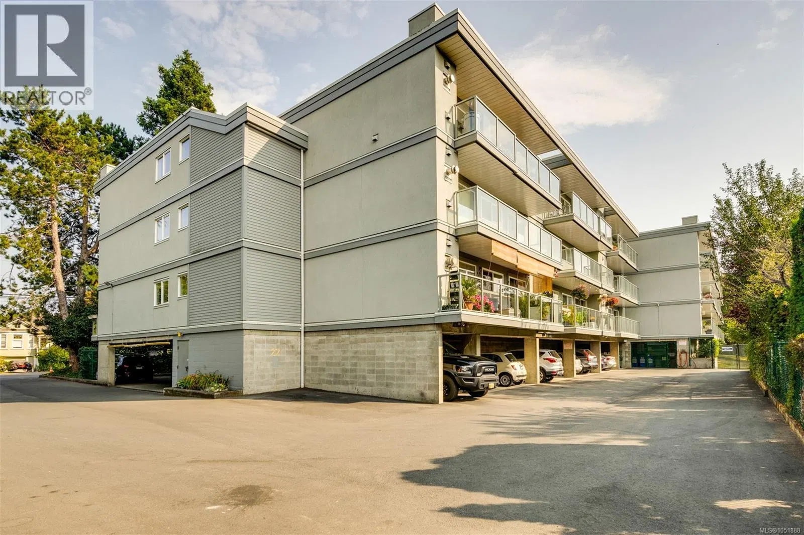 Photo 4 of 50 at #206 – 2022 Foul Bay Road