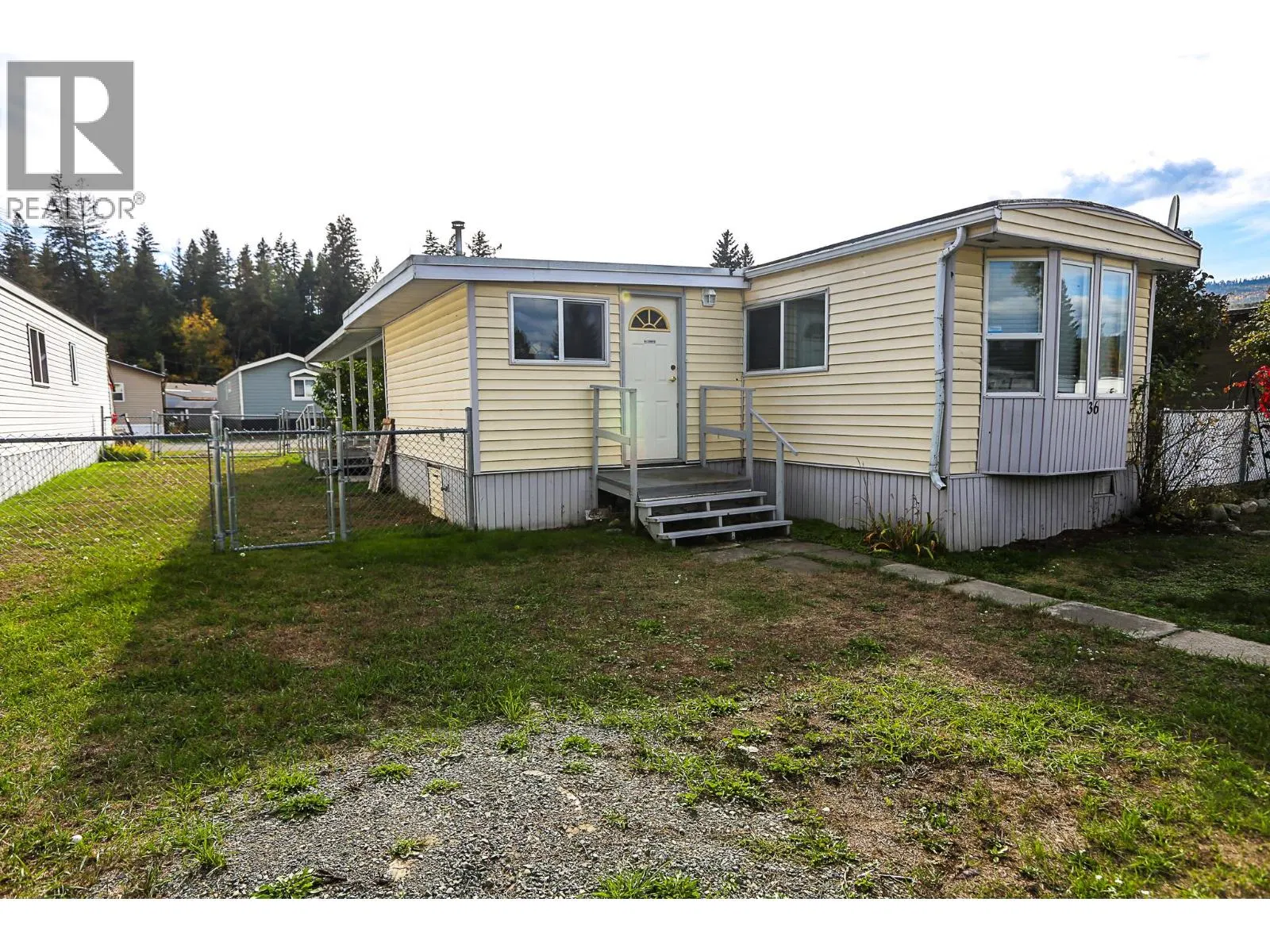 Photo 3 of 19 at #36 – 4428 Barriere Town Road