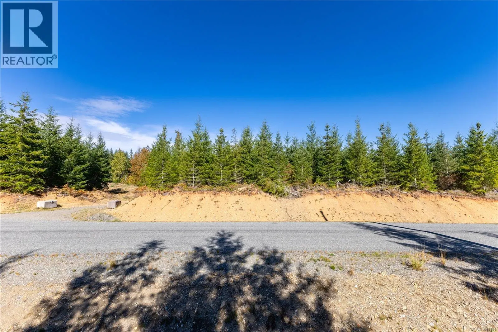 Photo 2 of 15 at Lot D Chantrelle Way