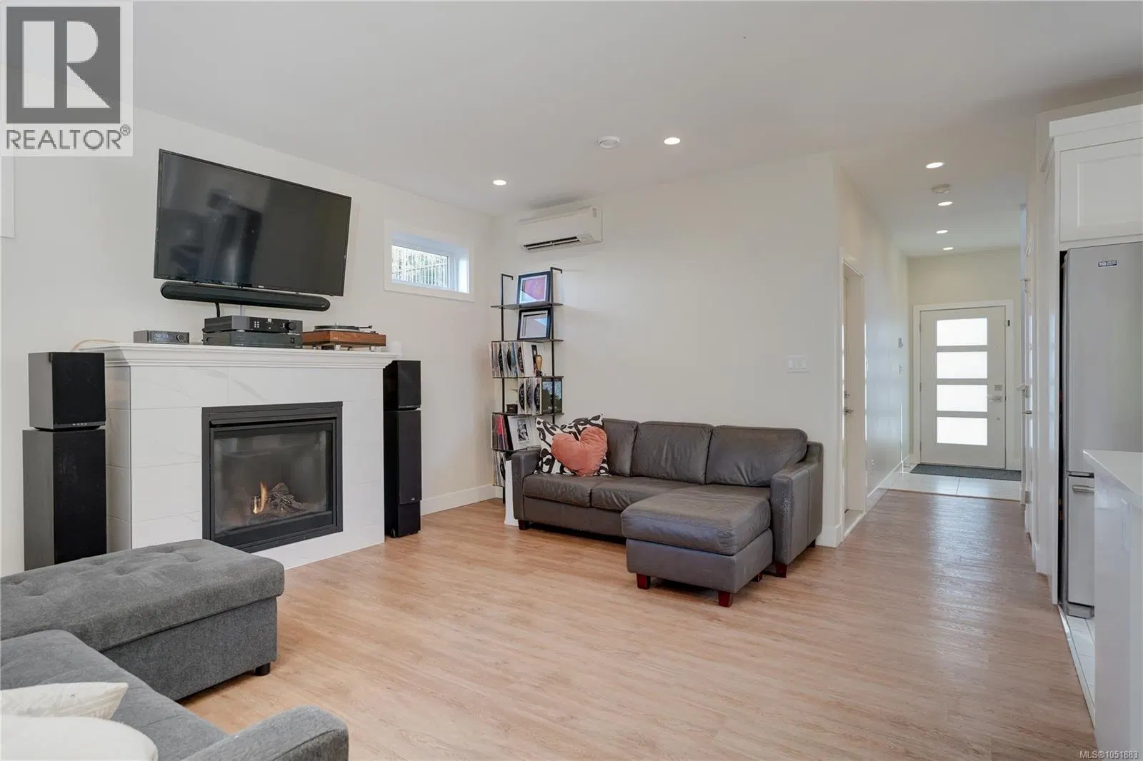 Photo 4 of 42 at 1064 Gammon Way