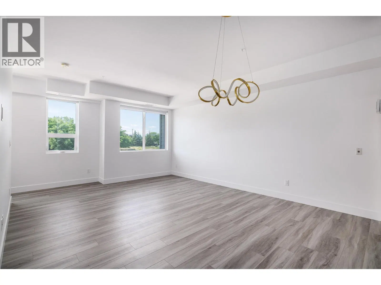 Photo 5 of 38 at #103 – 3642 Mission Springs Drive