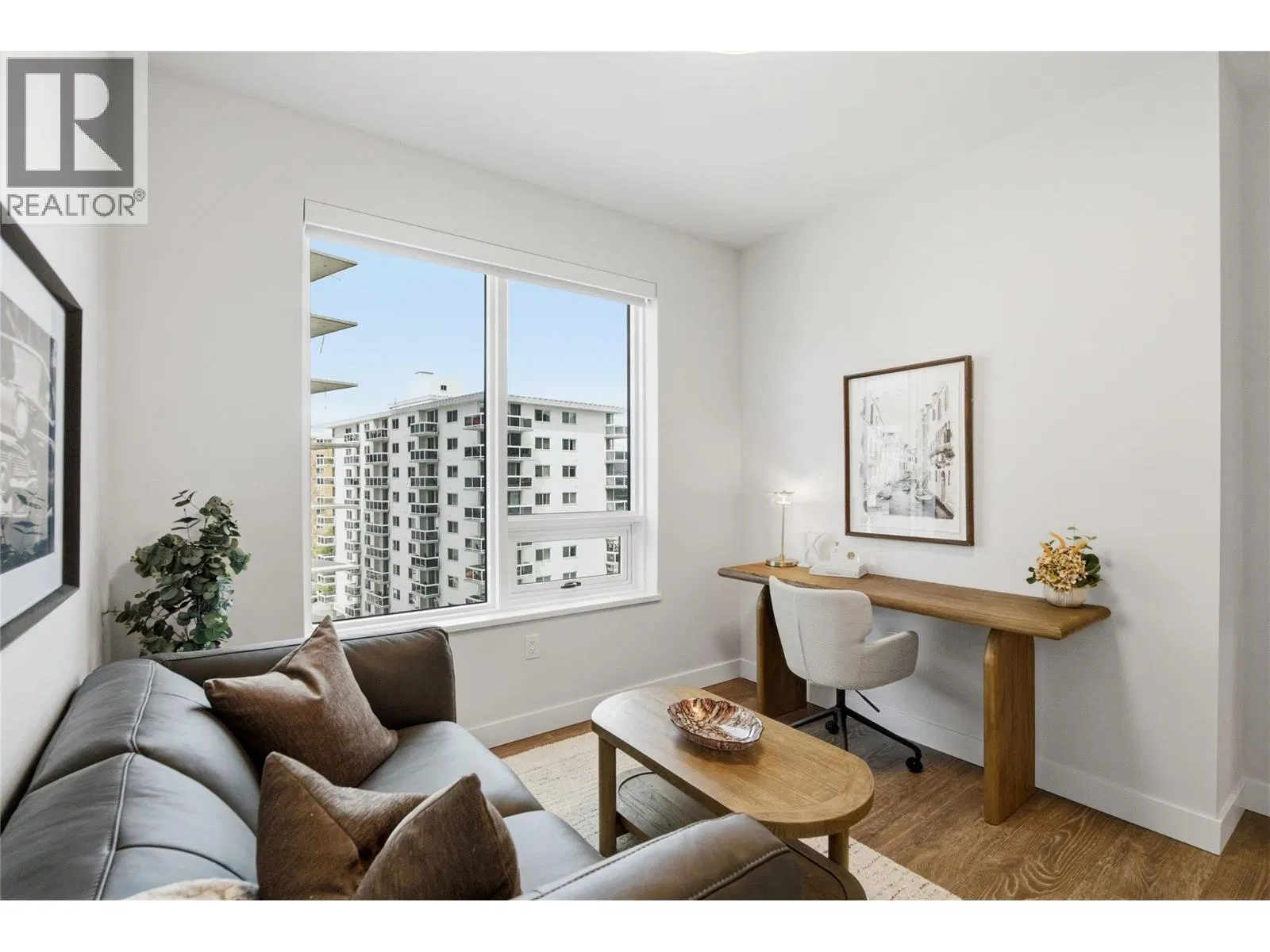 Photo 5 of 33 at #508 – 460 Nicola Street