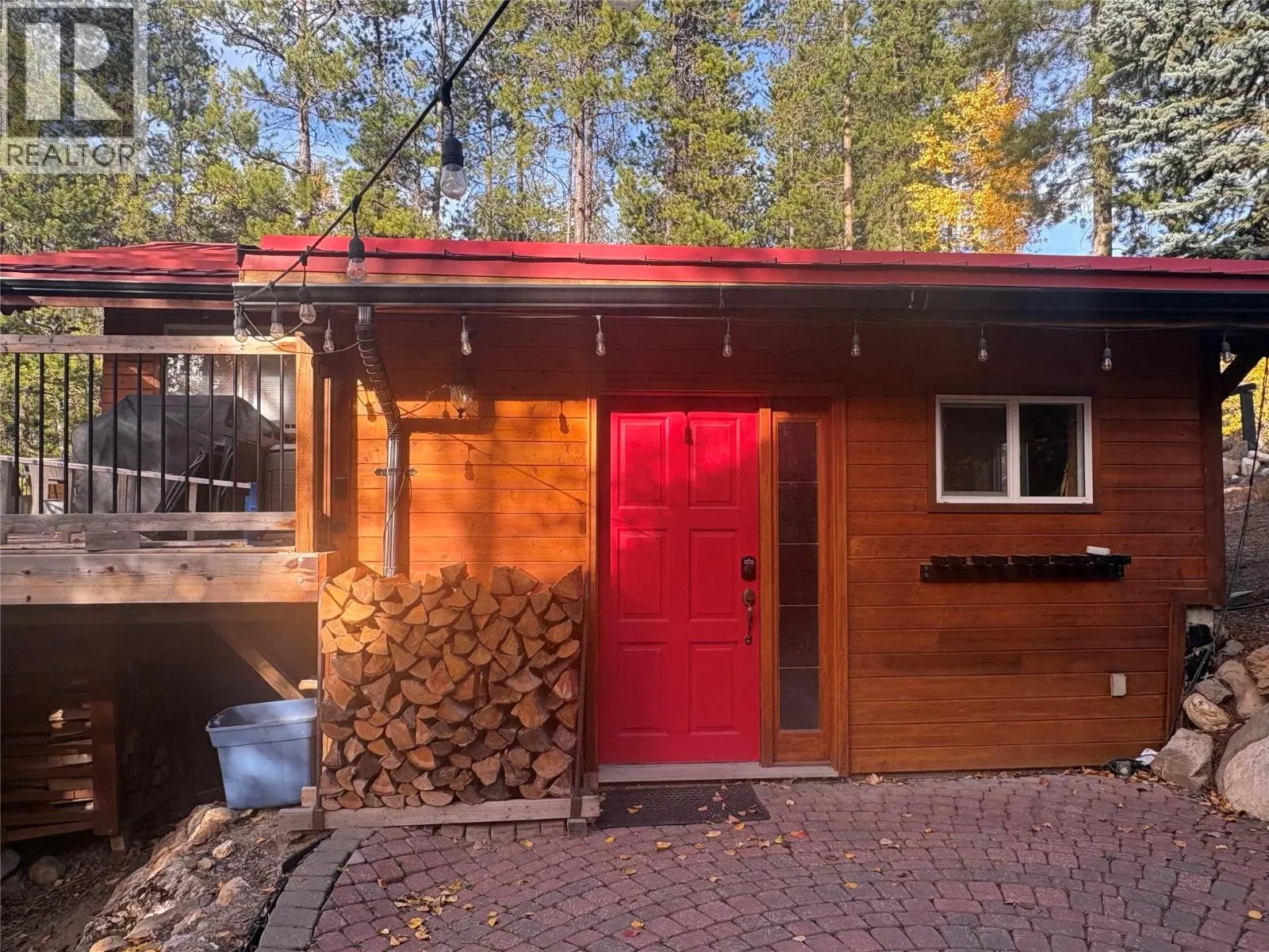 Photo 4 of 29 at 2143 PANORAMA Drive