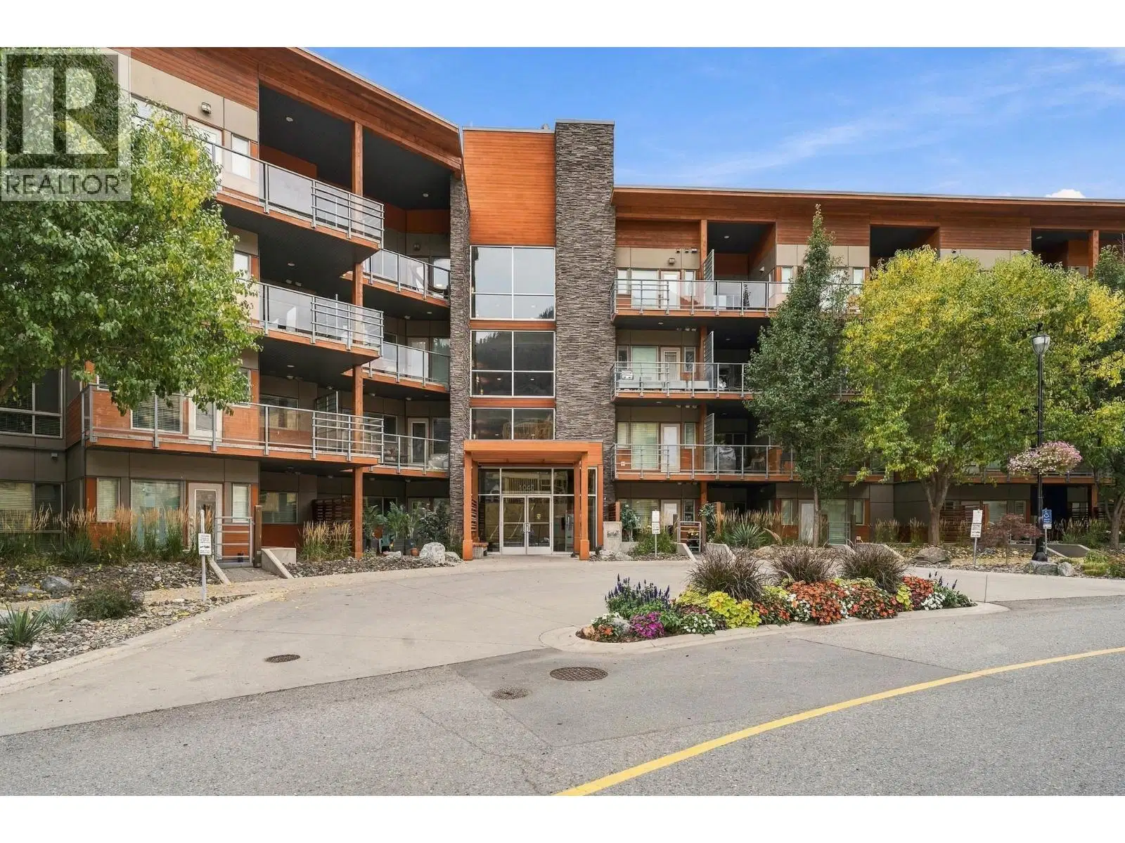 #3221 – 1040 TALASA Way