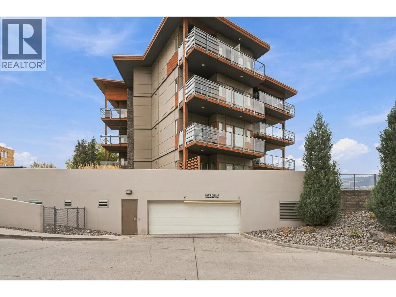Photo 3 of 36 at #3221 – 1040 TALASA Way