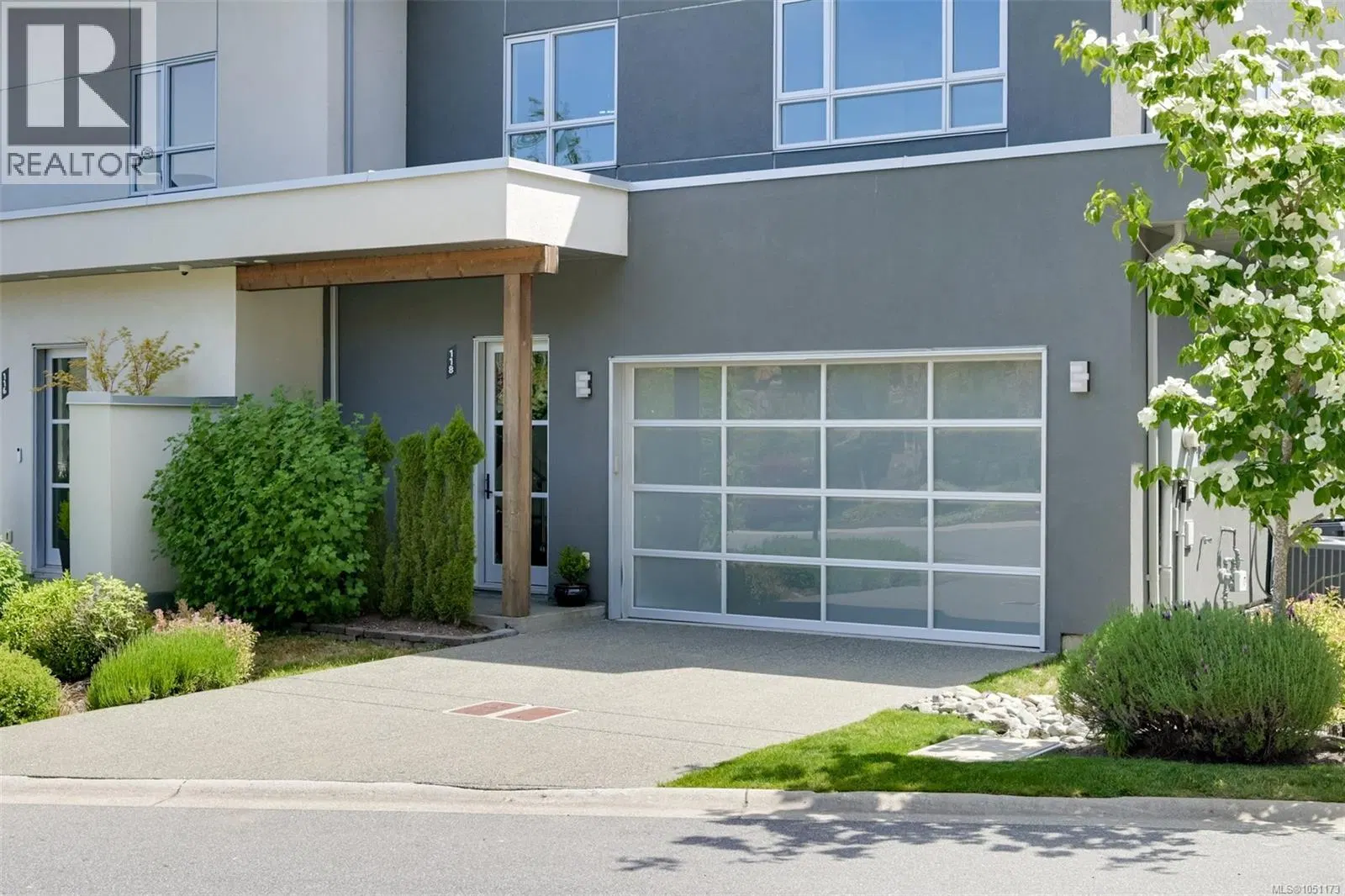 Photo 4 of 97 at #118 – 539 Delora Drive