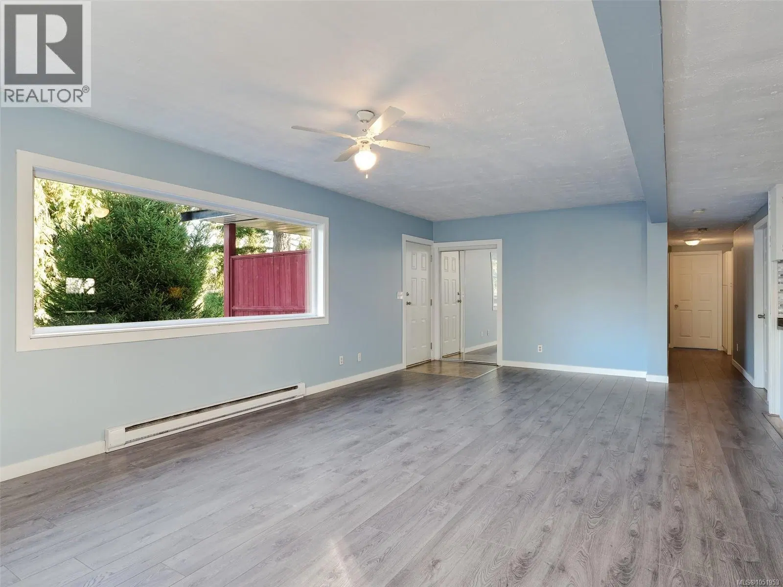 Photo 4 of 36 at 6609 Helgesen Road