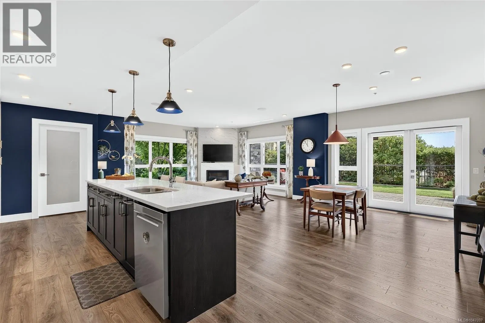#101 – 740 Travino Lane