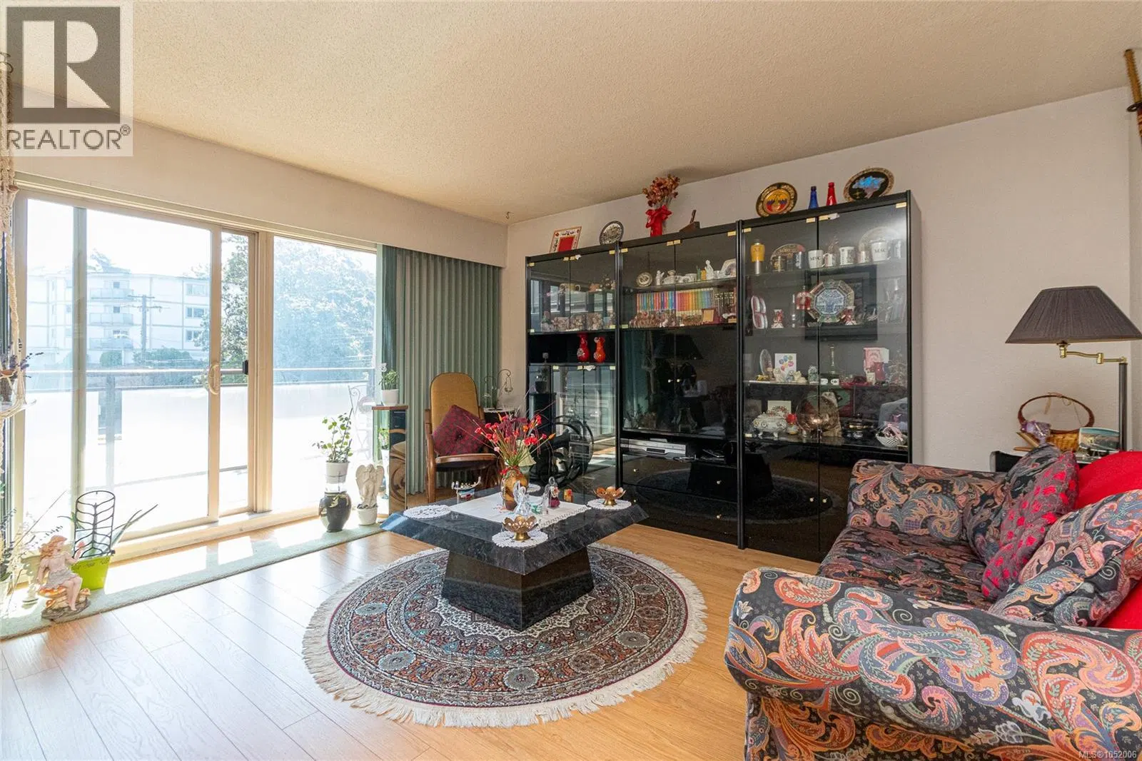 Photo 5 of 31 at #312 – 1545 Pandora Avenue