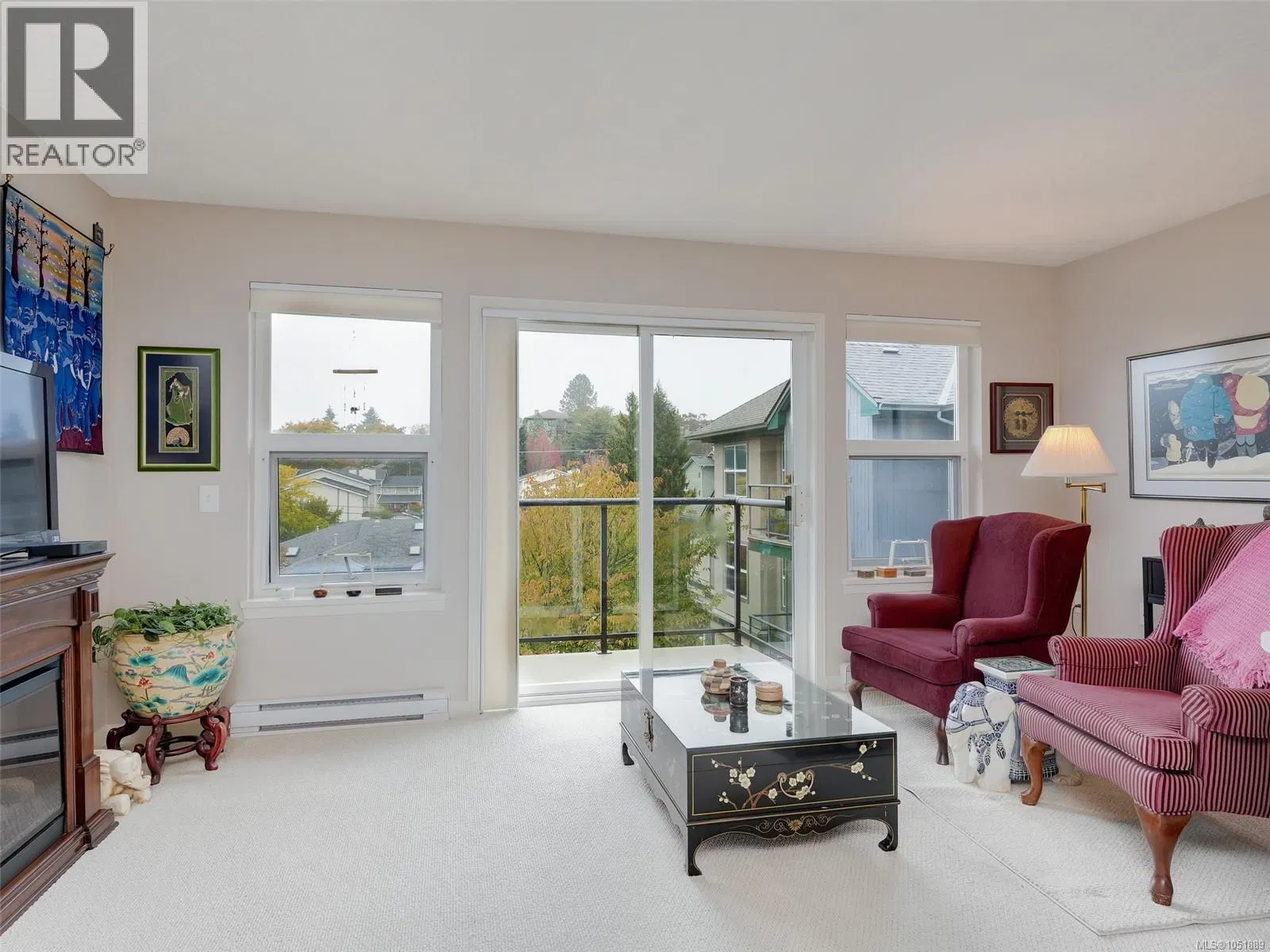 Photo 2 of 30 at #316 – 1485 Garnet Road
