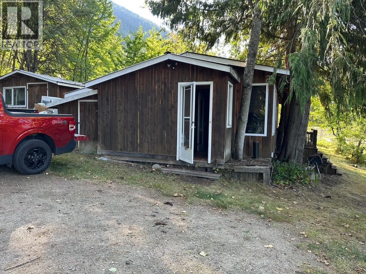 Photo 5 of 27 at 1595 Granite Road