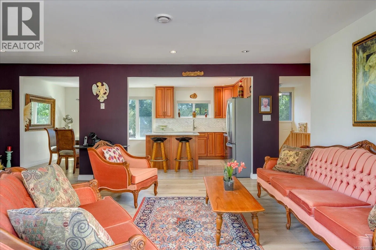 Photo 5 of 49 at 1701 Morden Road