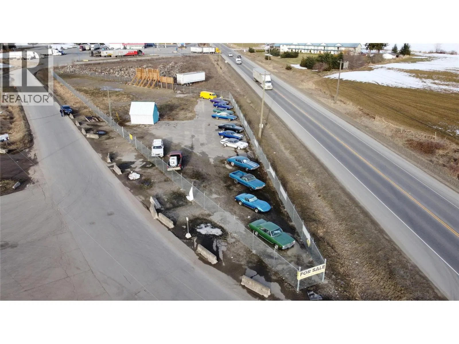 Photo 1 of 21 at 1310 Trans Canada Highway