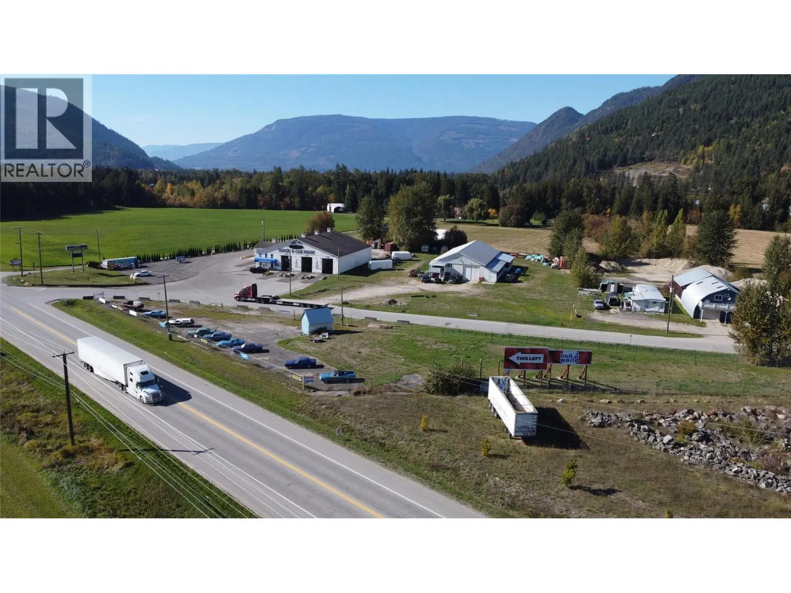 Photo 2 of 21 at 1310 Trans Canada Highway