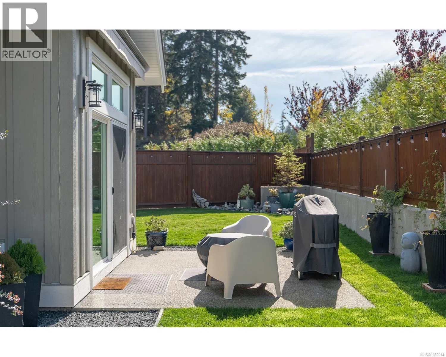 Photo 2 of 36 at #18 – 846 ACKERMAN Road