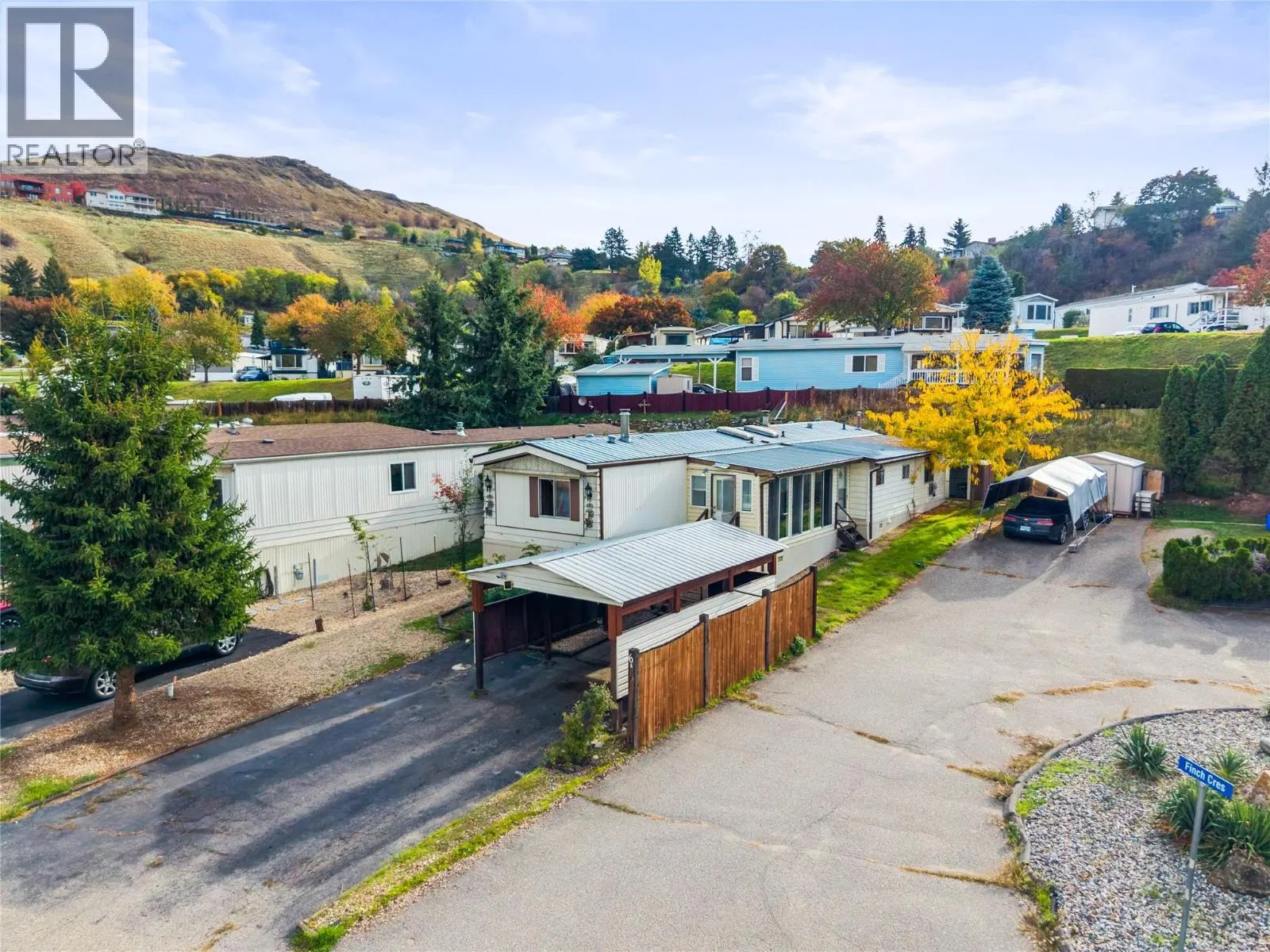 Photo 3 of 49 at #6A – 15401 Kalamalka Road