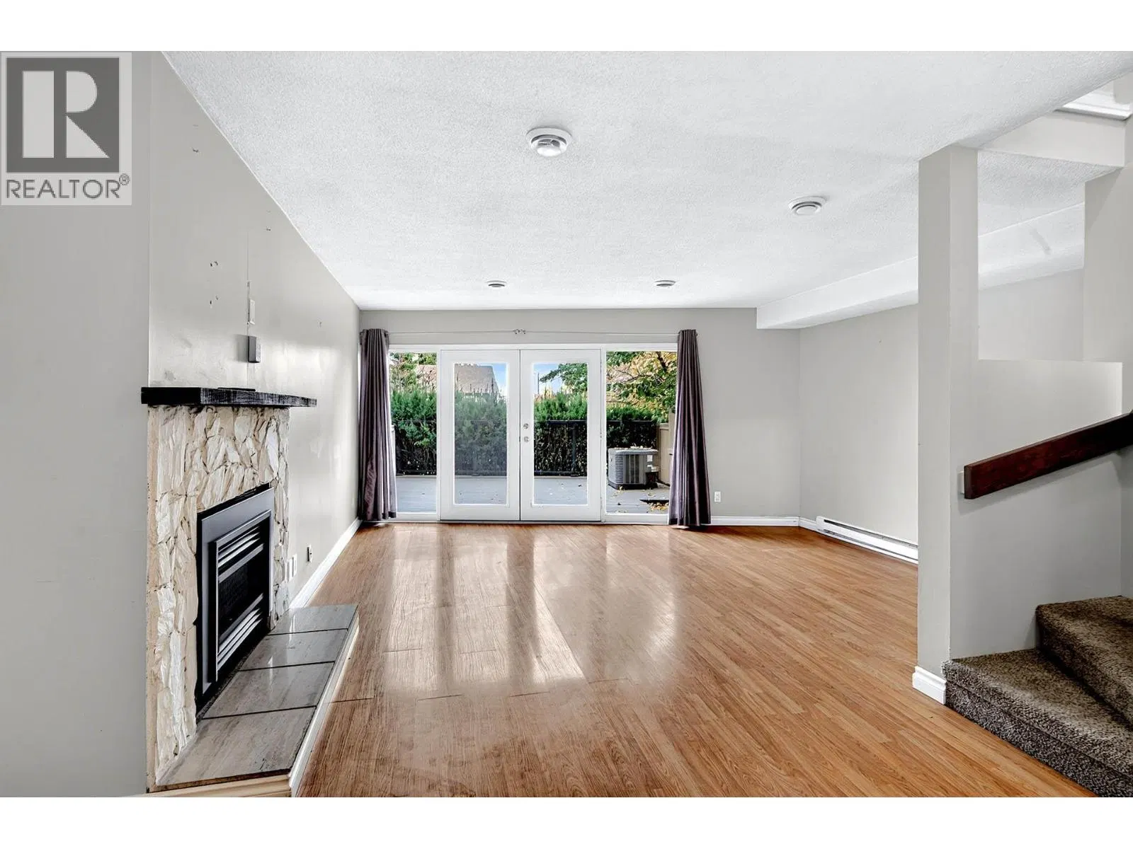 Photo 5 of 47 at #41 – 145 NICOLA Street