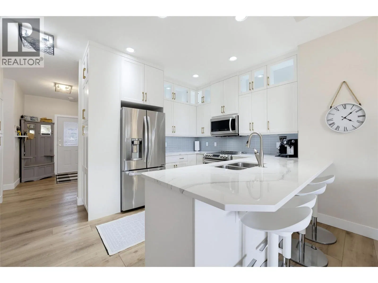 #28 – 714 Riverside Avenue