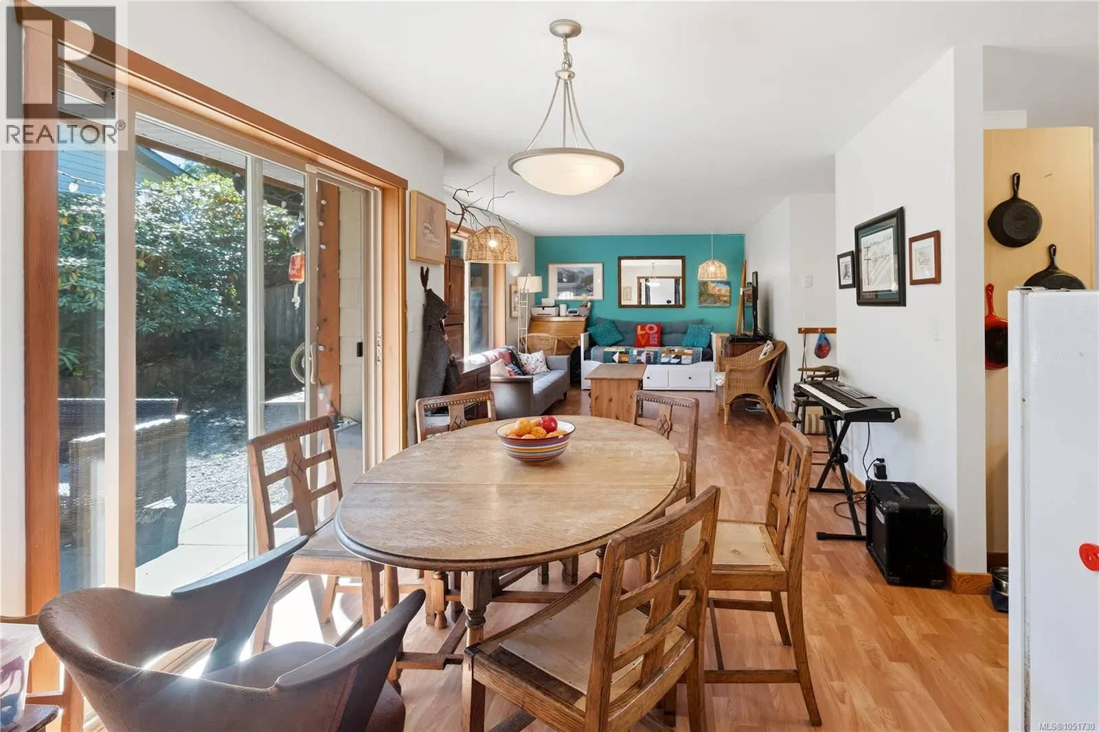 Photo 5 of 30 at #3 – 1626 Holly Crescent