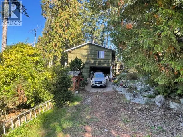 Photo 2 of 22 at Powell River