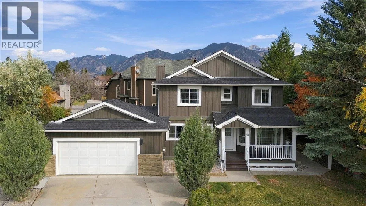 #48 – 640 Upper Lakeview Road