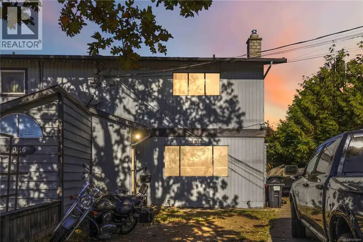 1024 Dunford Avenue