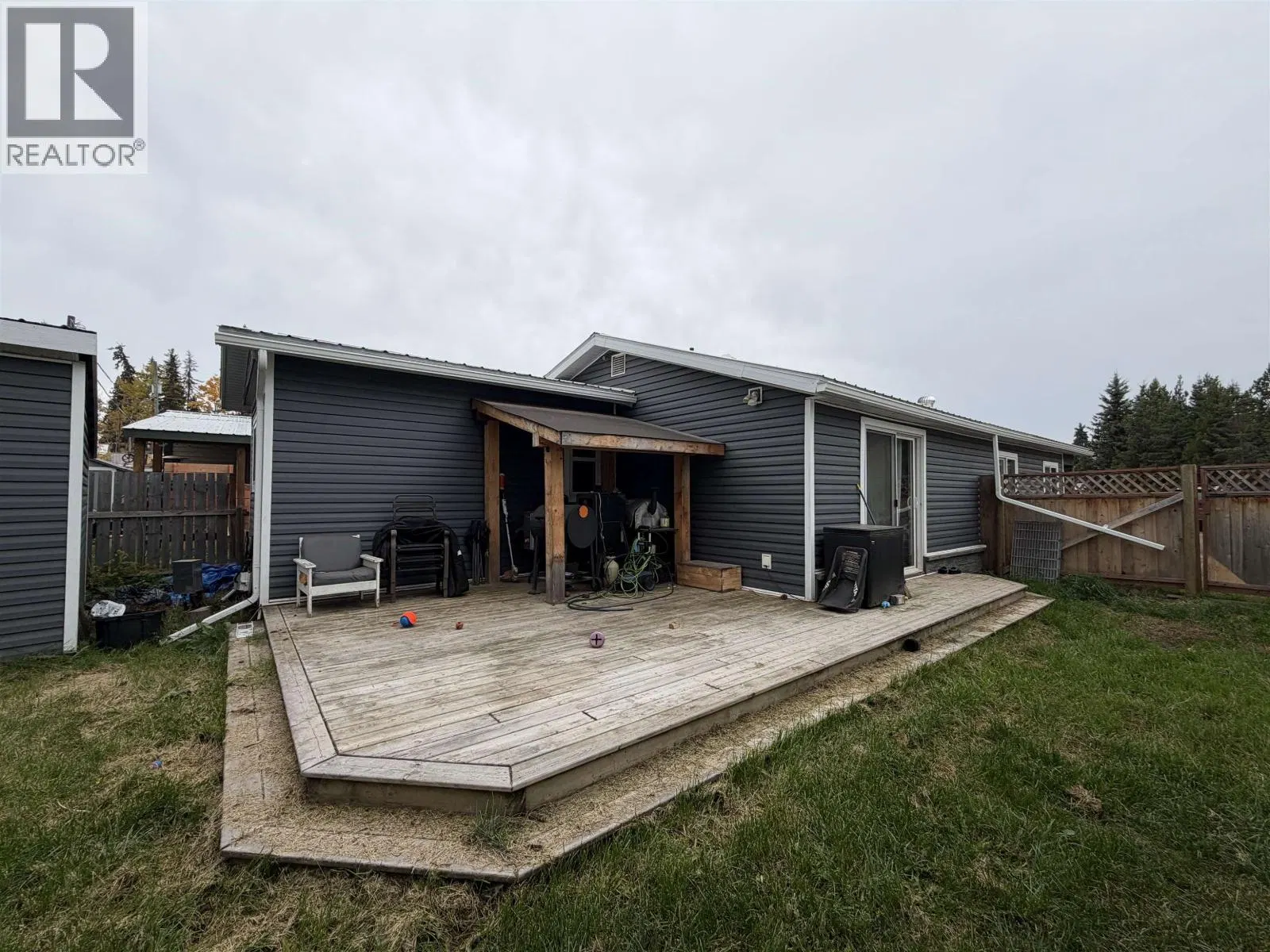 Photo 4 of 17 at #63 – 95 LAIDLAW Road