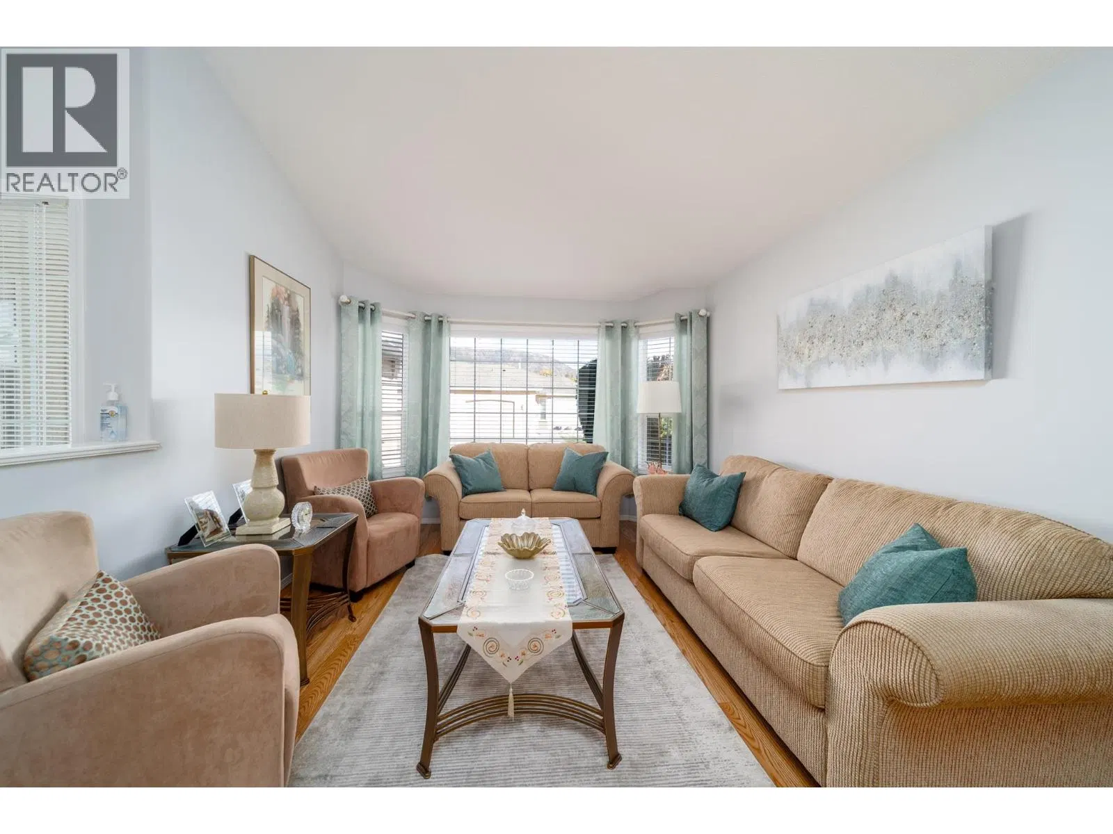 Photo 2 of 49 at #101 – 2250 Louie Drive