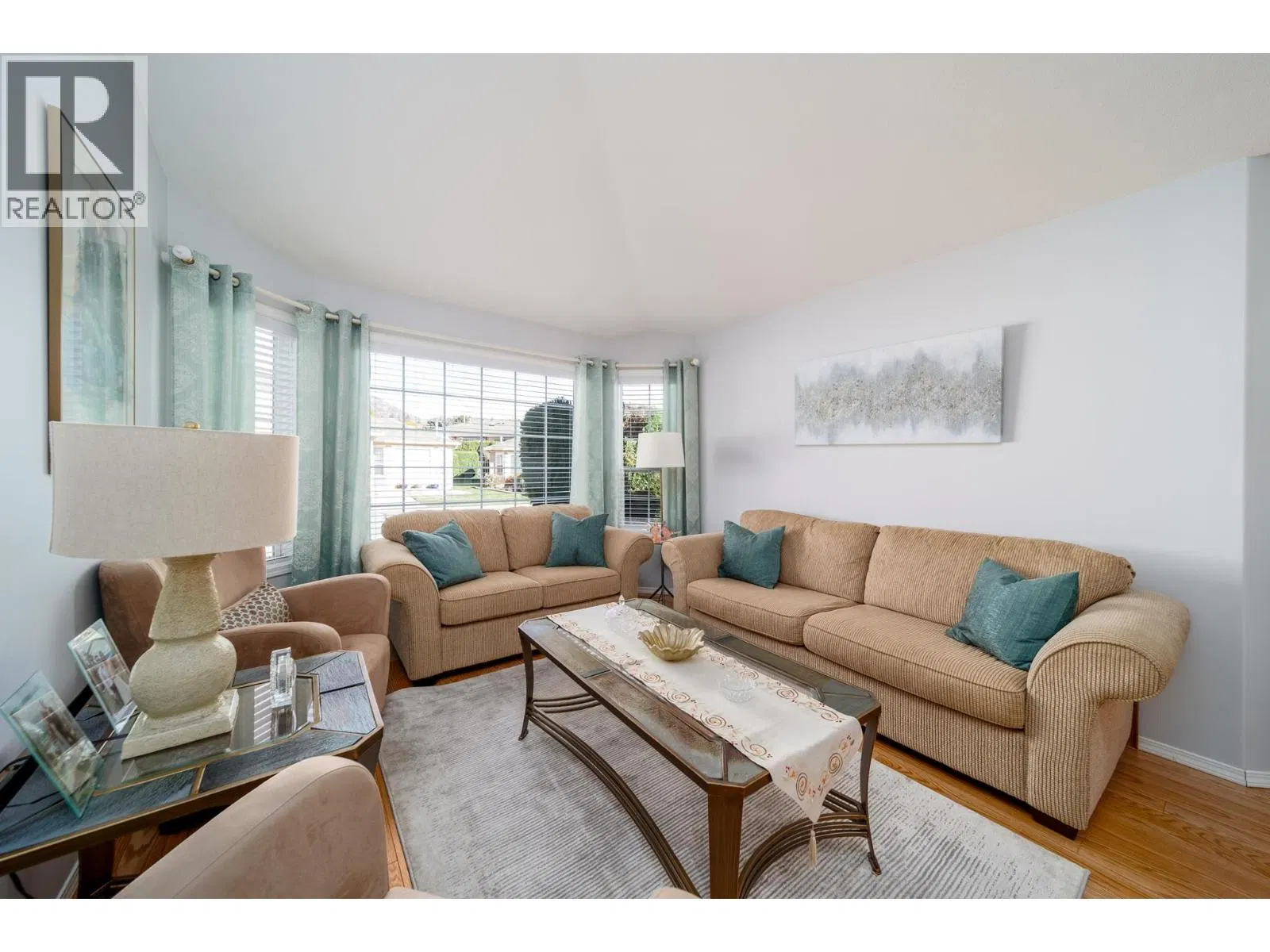 Photo 3 of 49 at #101 – 2250 Louie Drive