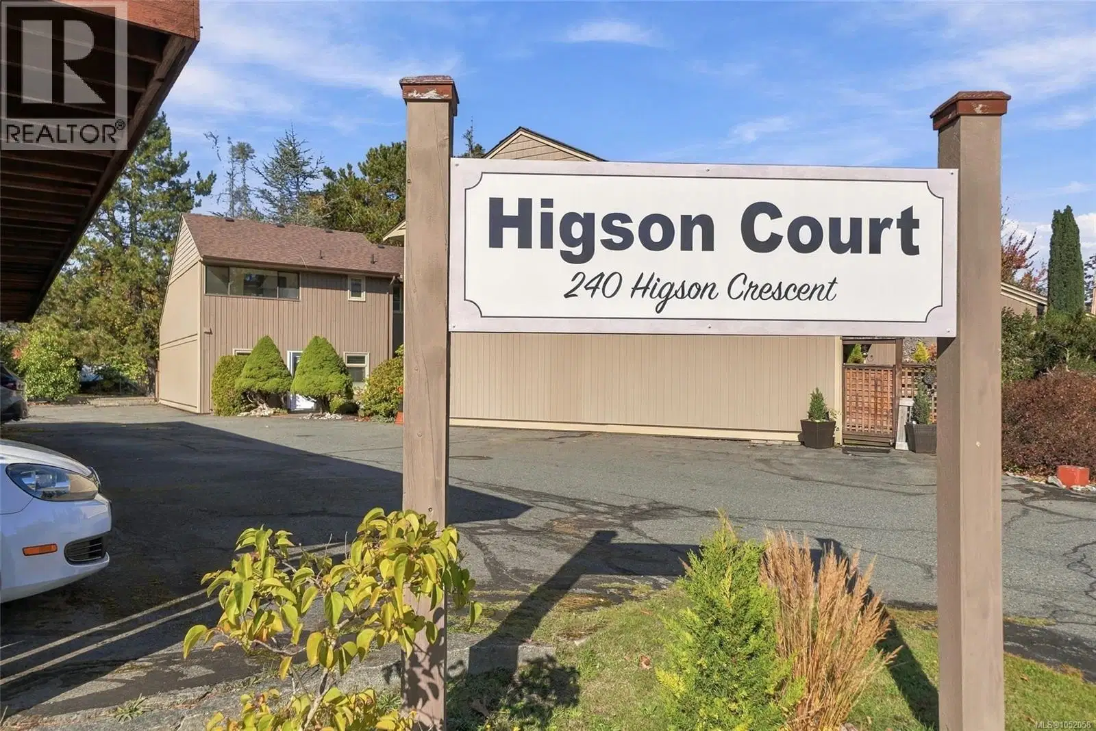 #10 – 240 Higson Crescent