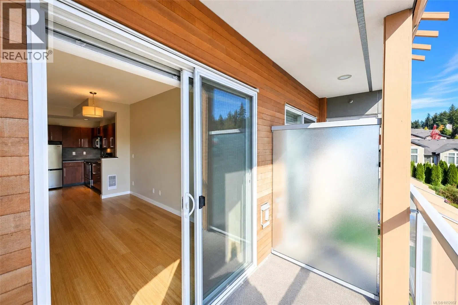 Photo 5 of 41 at #306 – 611 Brookside Road