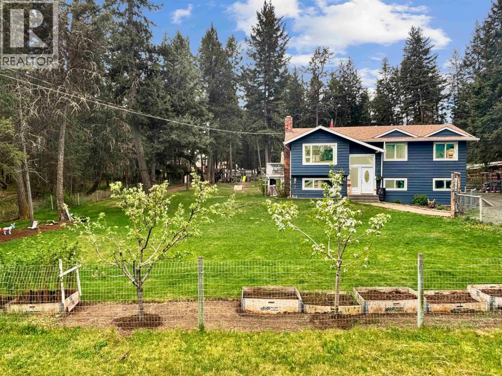 5047 EASZEE Drive