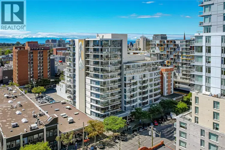 #701 – 845 Yates Street